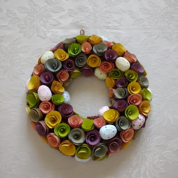 Multi color wreath wood flowers eggs easter - Picture 1 of 5